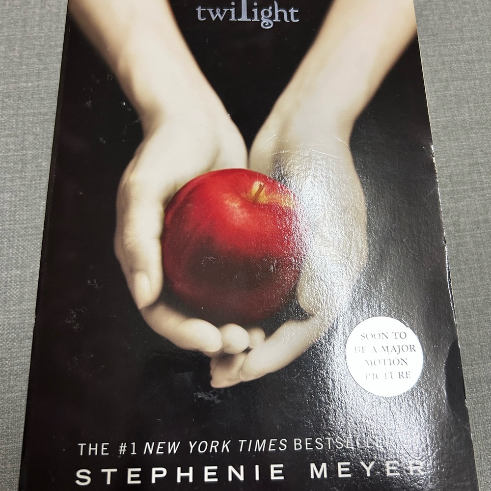 Twilight Saga Hardcover Book Set - Picture 4 of 7